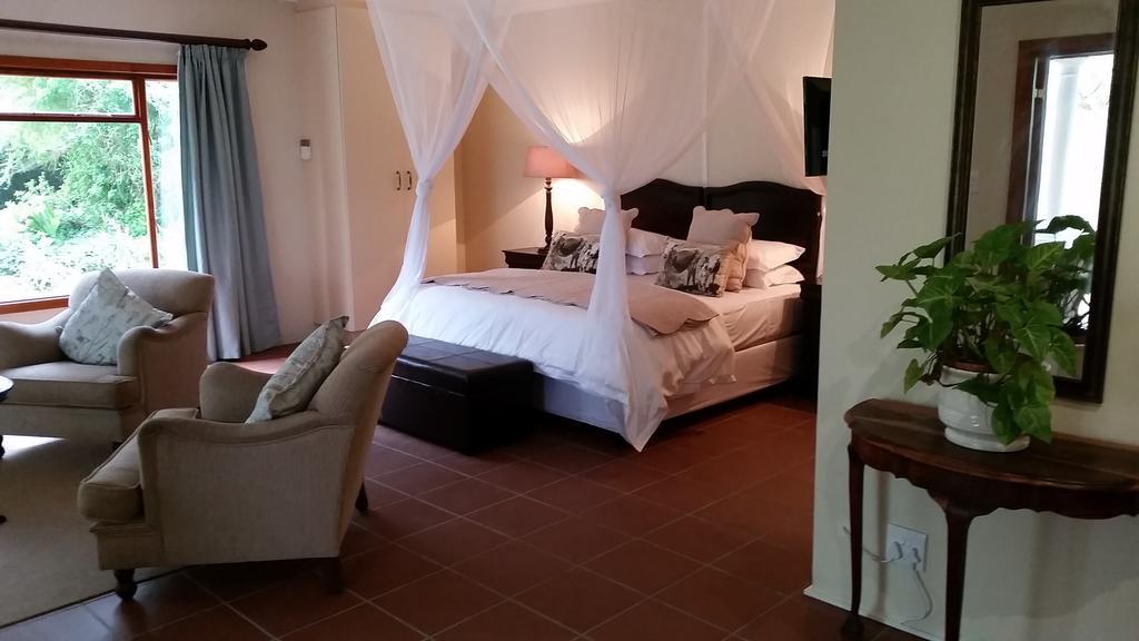 Umlambo River Lodge Kirkwood Buitenkant foto